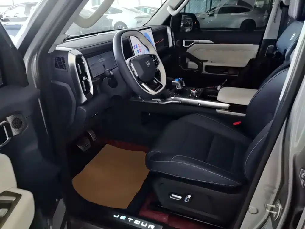 Jetour Traveller C-DM — фото 15