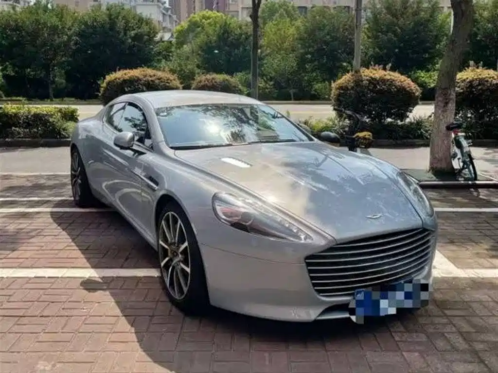 Aston Martin Rapide — фото 3