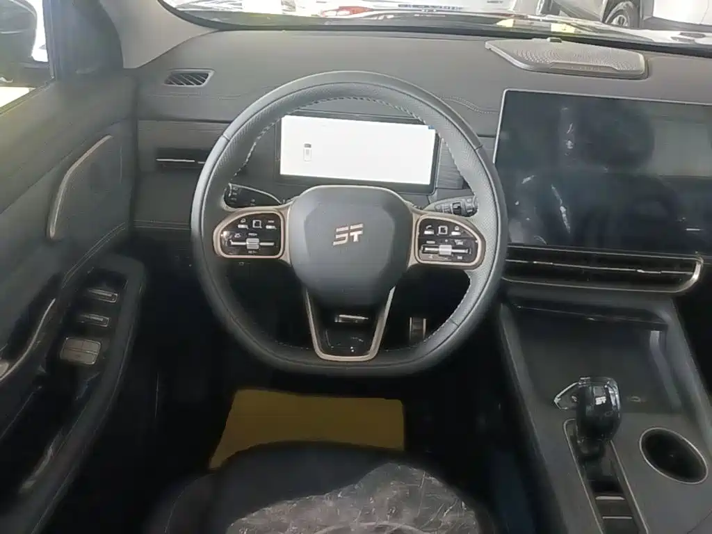 Jetour X90 C-DM — фото 11