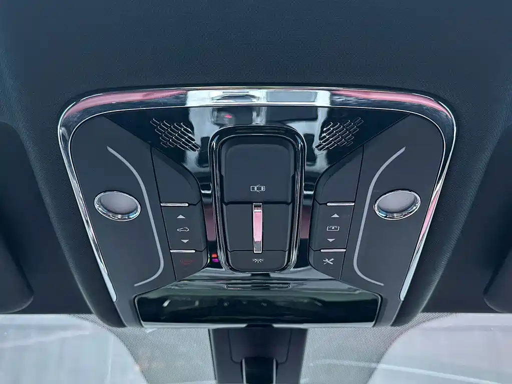 Jetour X70 PLUS — фото 17