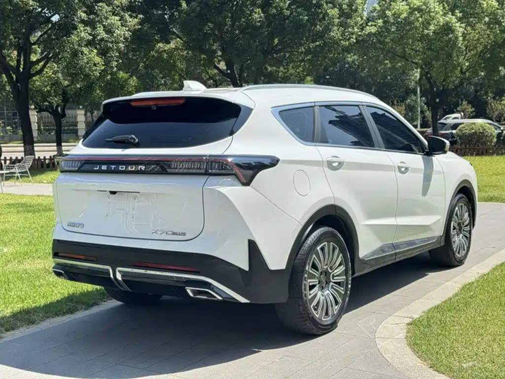 Jetour X70 PLUS — фото 10