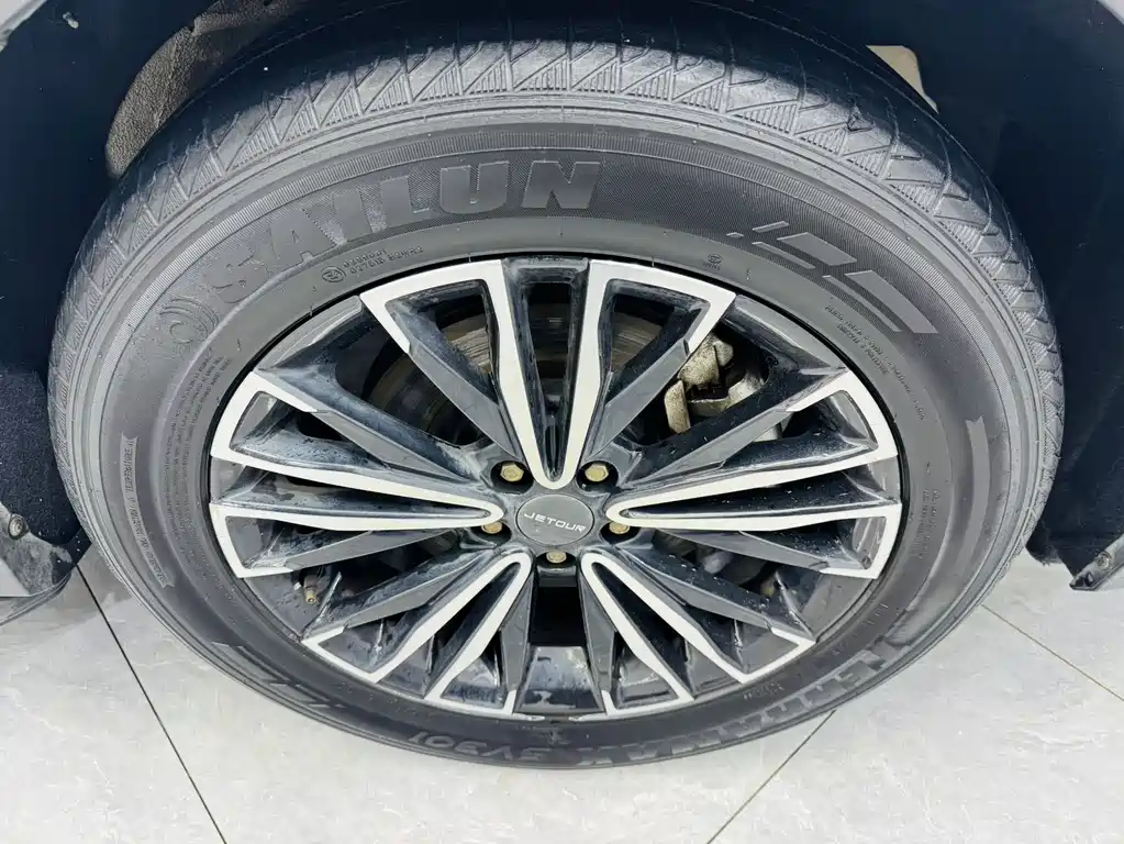 Jetour X70 PLUS — фото 15