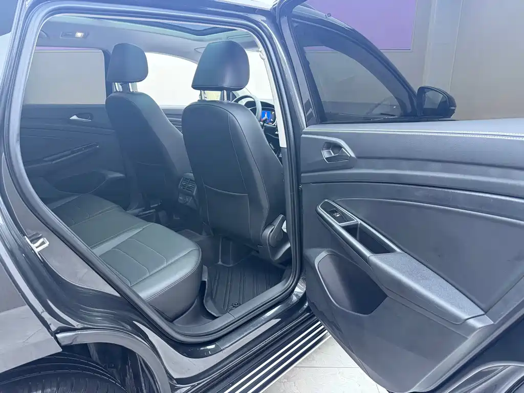 Jetta VS7 — фото 20