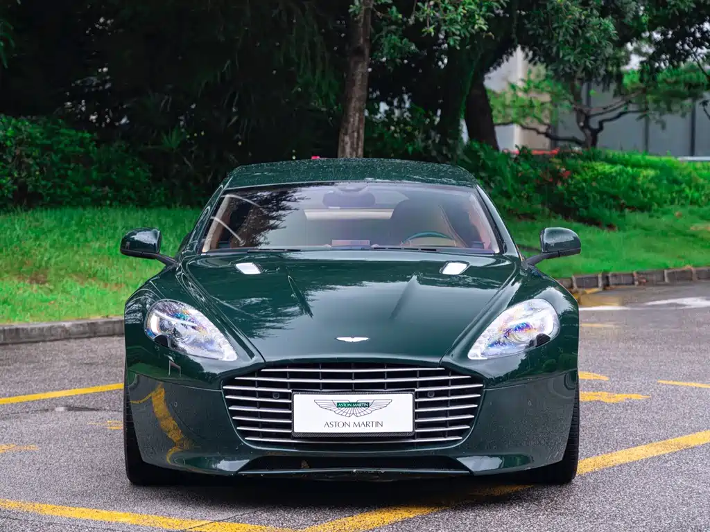 Aston Martin Rapide — фото 2