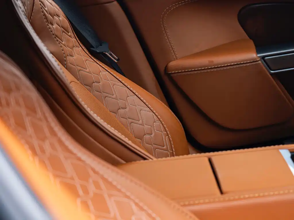 Aston Martin Rapide — фото 28