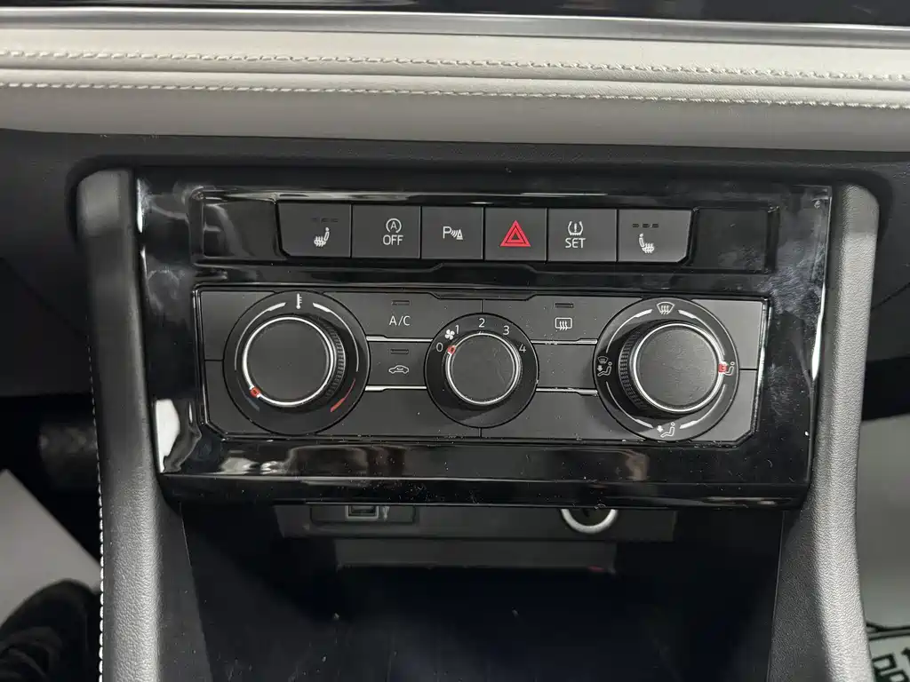 Jetta VS7 — фото 23