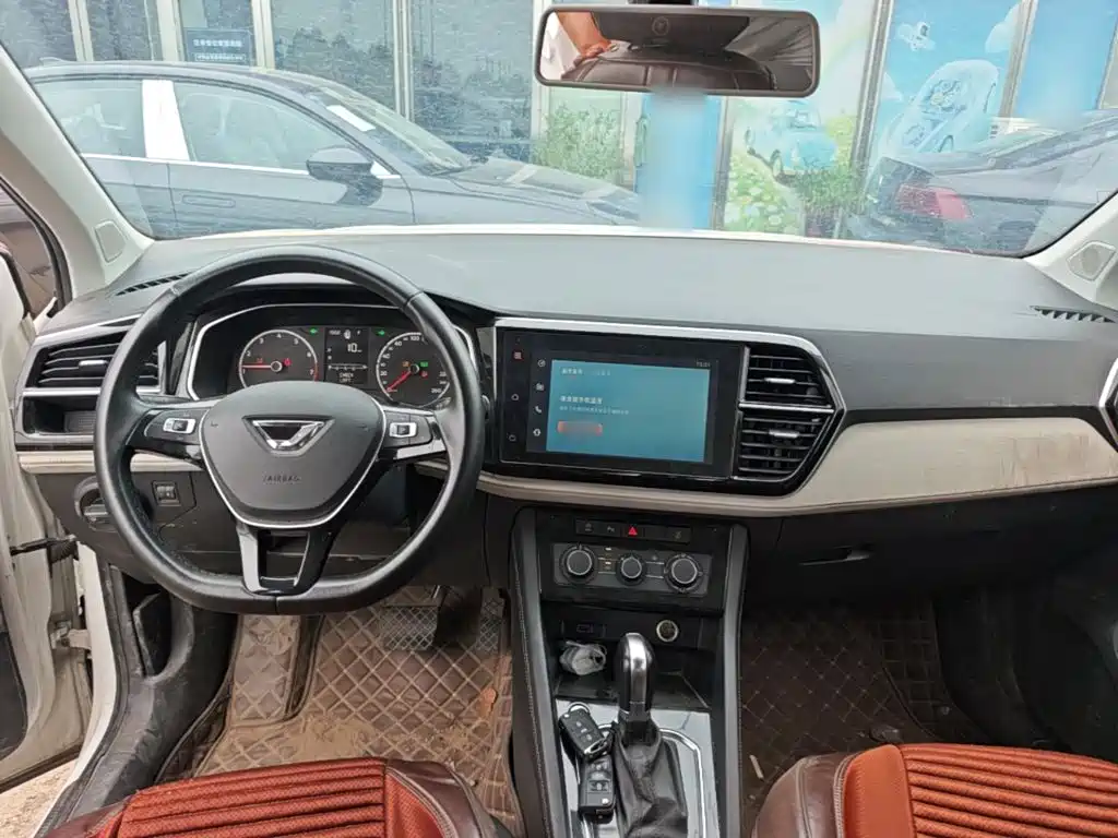 Jetta VS5 — фото 10