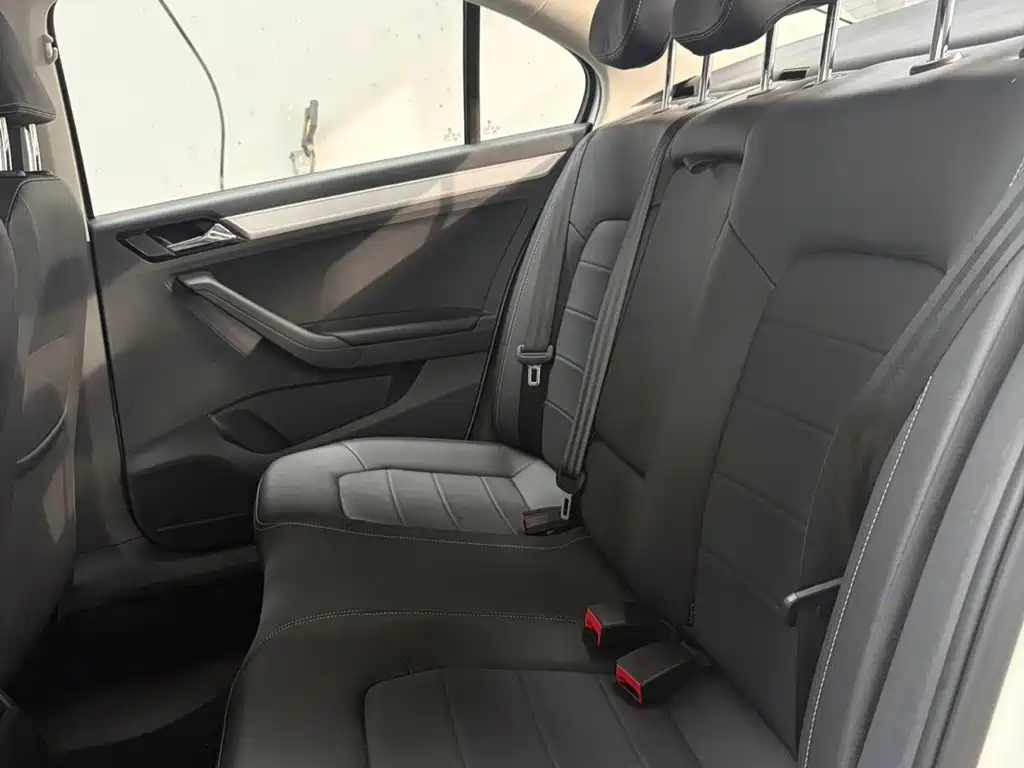Jetta VA3 — фото 15