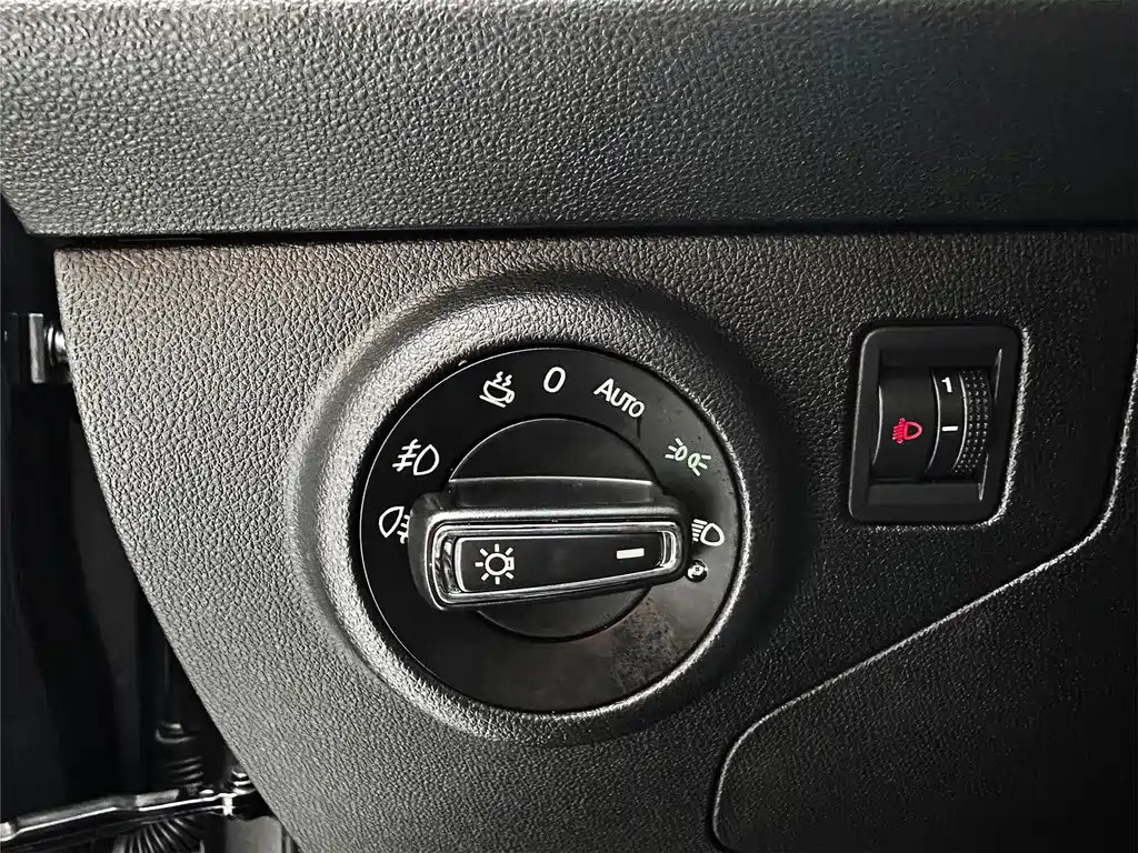 Jetta VS5 — фото 18