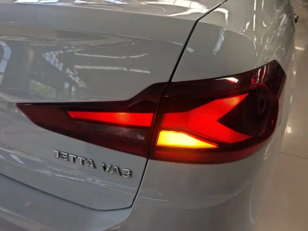 Jetta VA3 — фото 8
