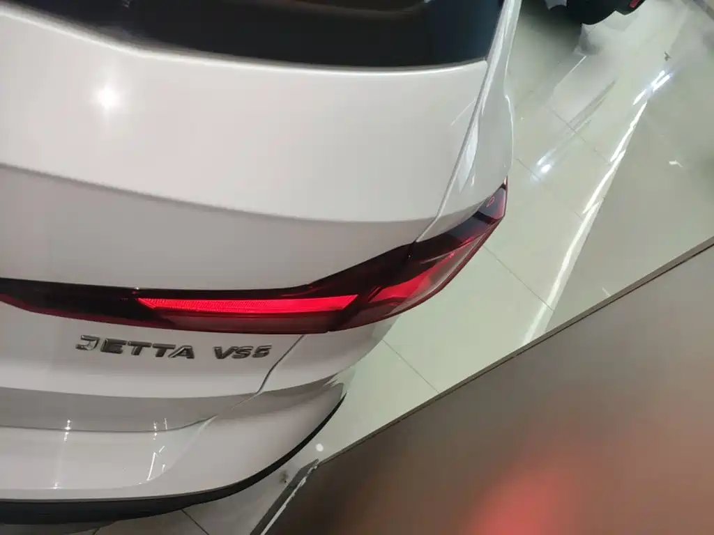 Jetta VS5 — фото 8