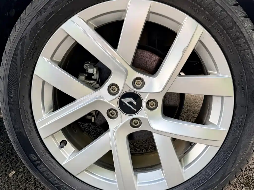 Jetta VS7 — фото 21