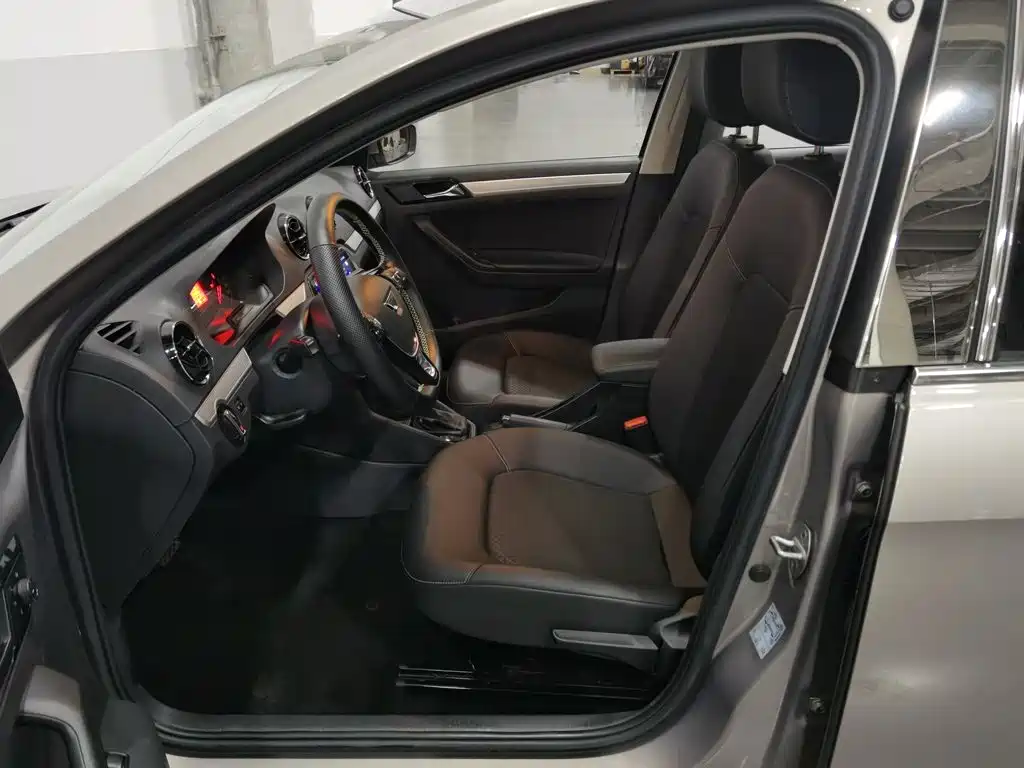 Jetta VA3 — фото 10