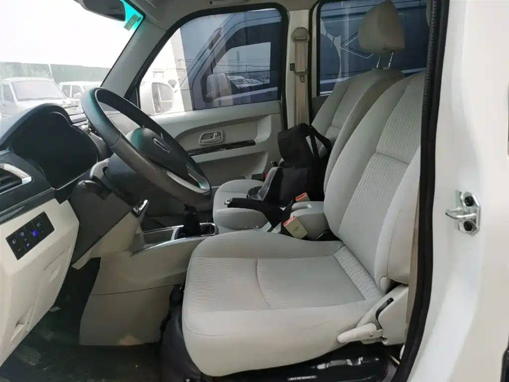 Jinbei Hiace X30L — фото 15