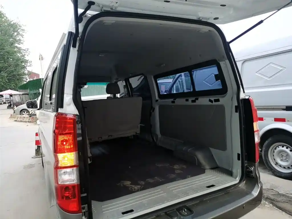 Jinbei Hiace X30L — фото 19