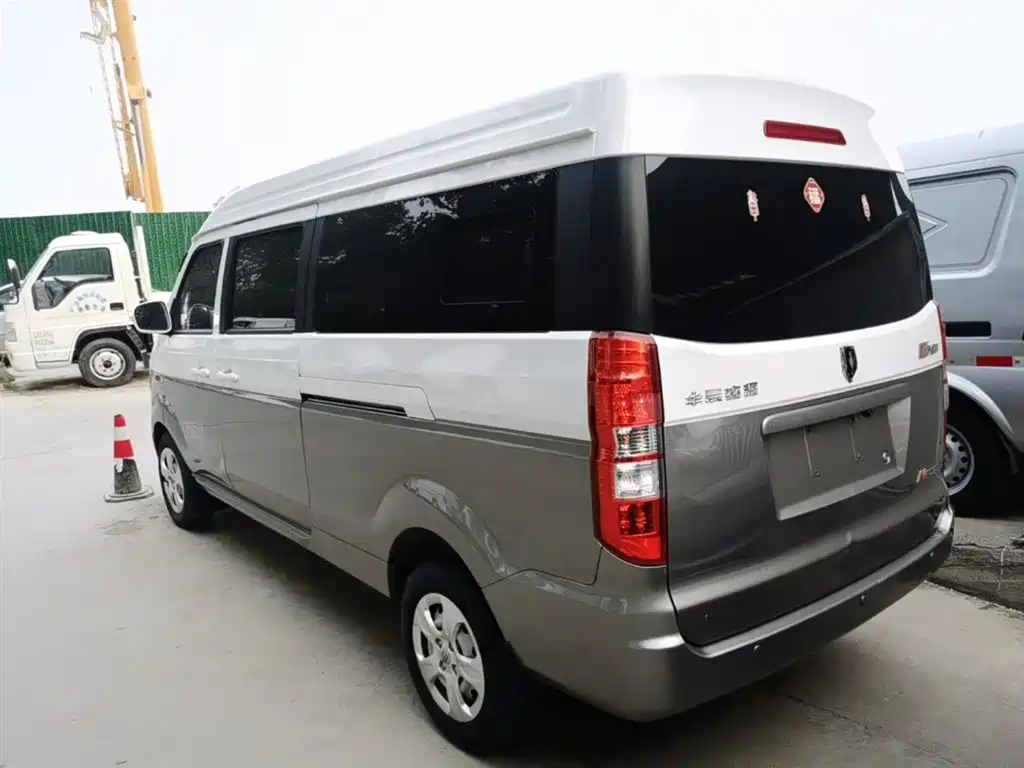 Jinbei Hiace X30L — фото 5