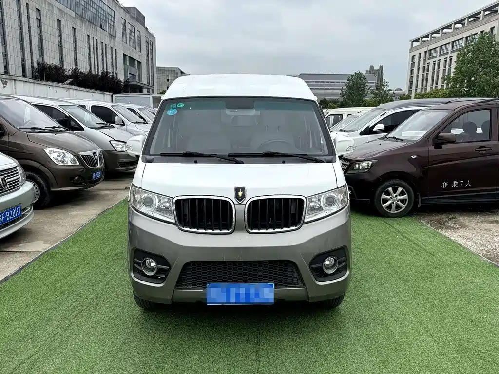 Jinbei Hiace X30L — фото 2