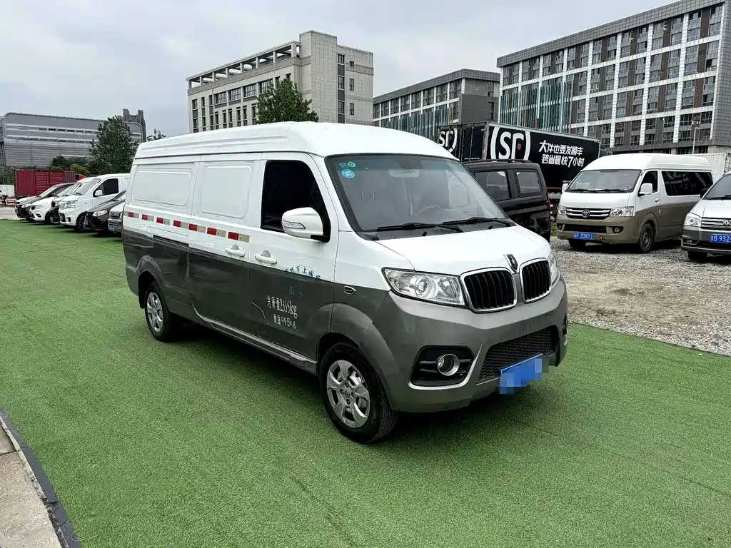 Jinbei Hiace X30L — фото 3