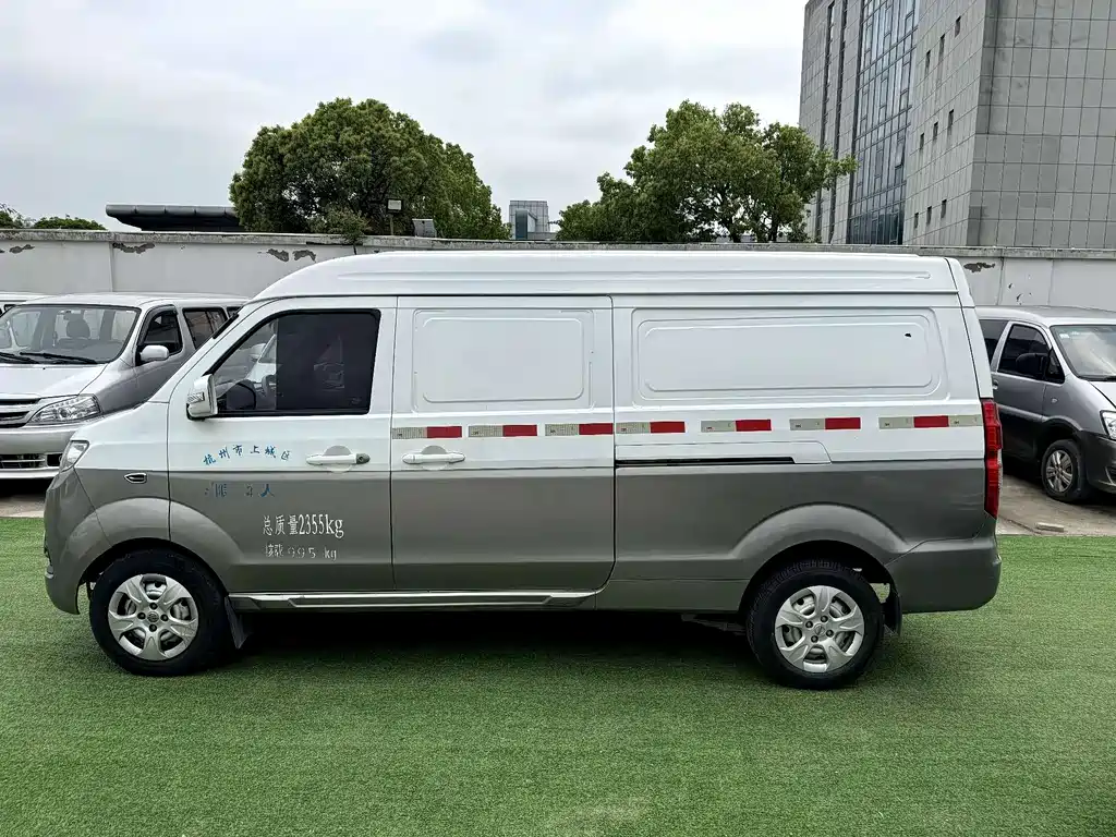 Jinbei Hiace X30L — фото 8