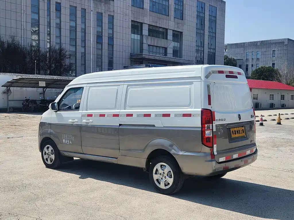 Jinbei Hiace X30L — фото 4