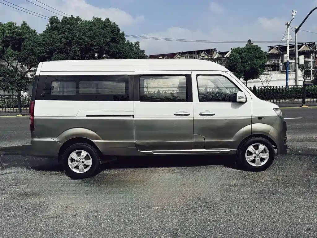 Jinbei Hiace X30L — фото 7