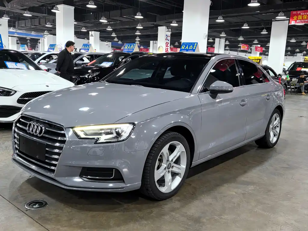 Audi A3 — фото 2
