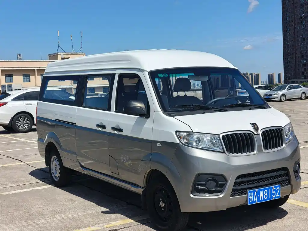 Jinbei Hiace X30L — фото 2