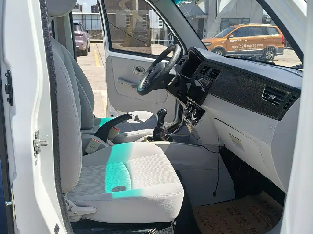Jinbei Hiace X30L — фото 14