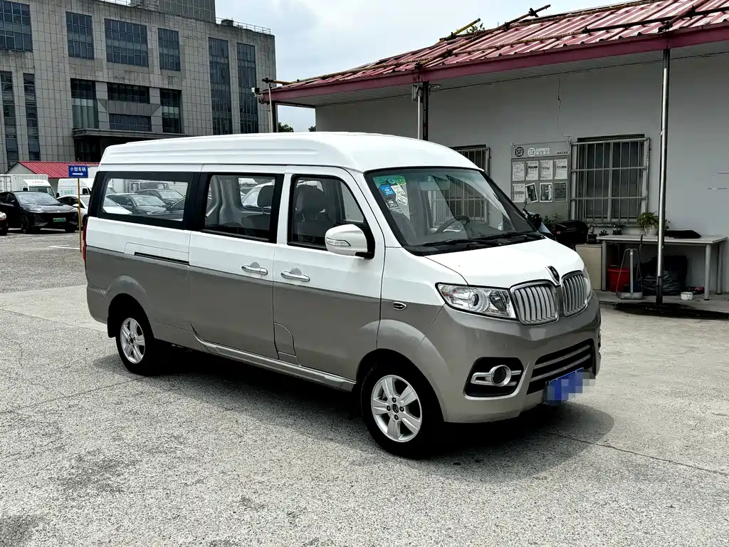 Jinbei Hiace X30L — фото 3