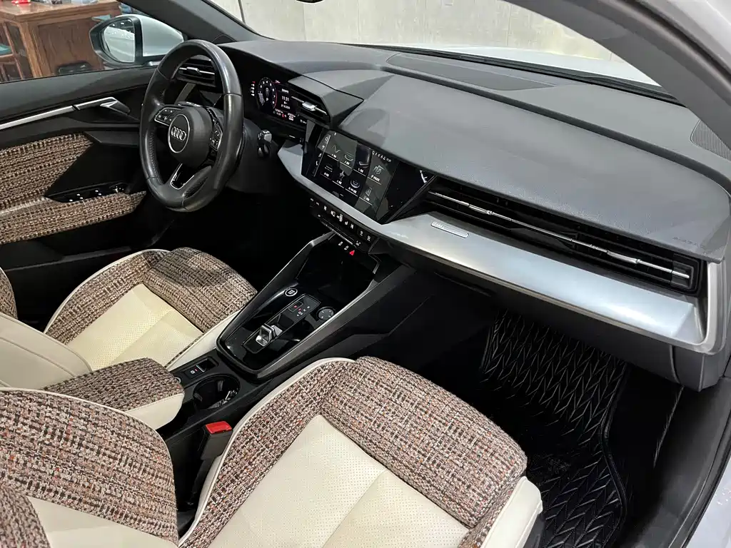 Audi A3 — фото 21