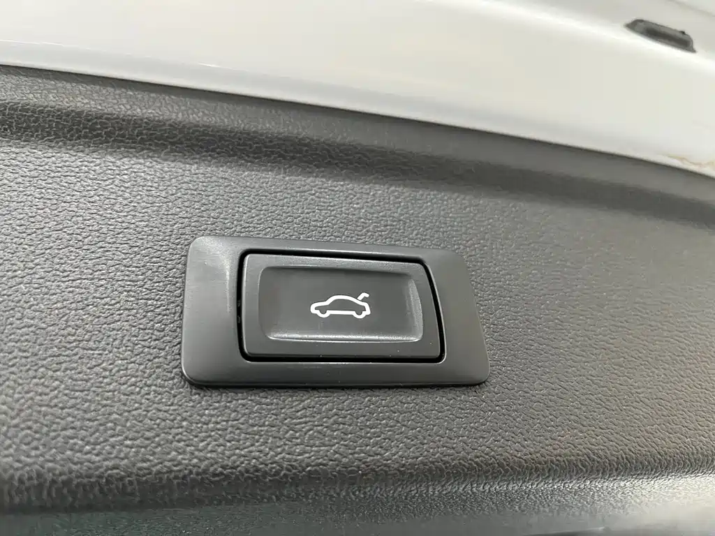 Audi A3 — фото 27