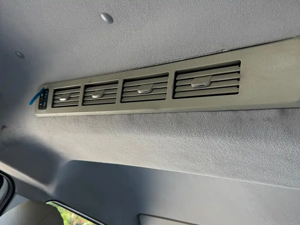Jinbei Hiace X30L — фото 11