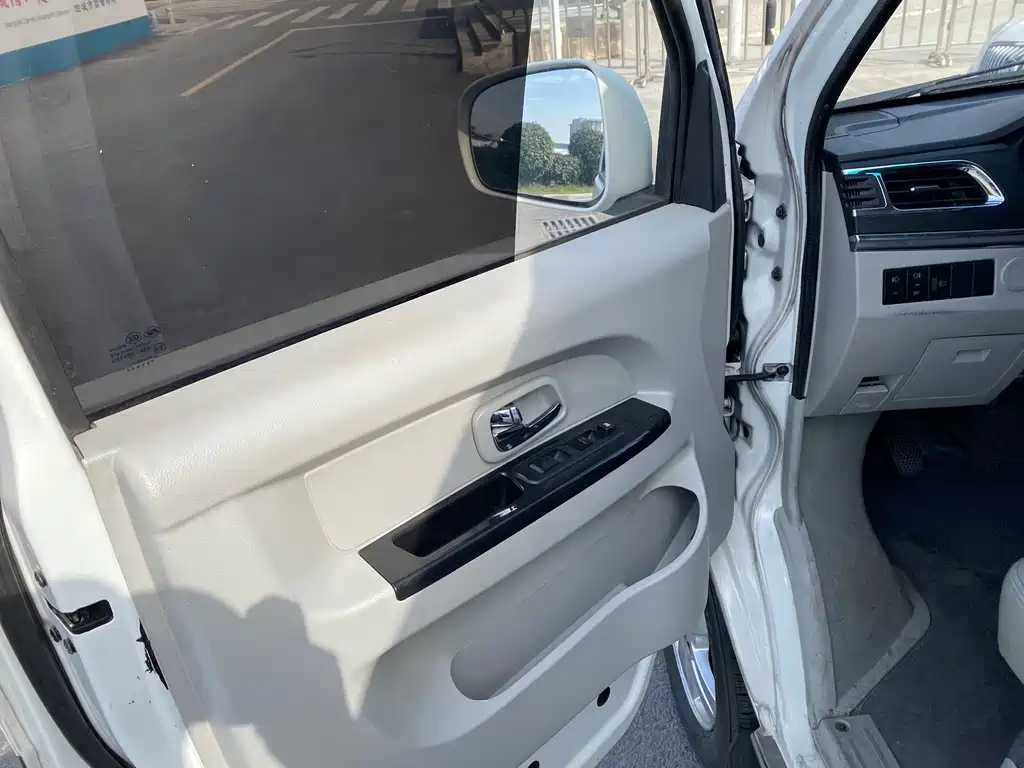 Jinbei Hiace X30L — фото 9