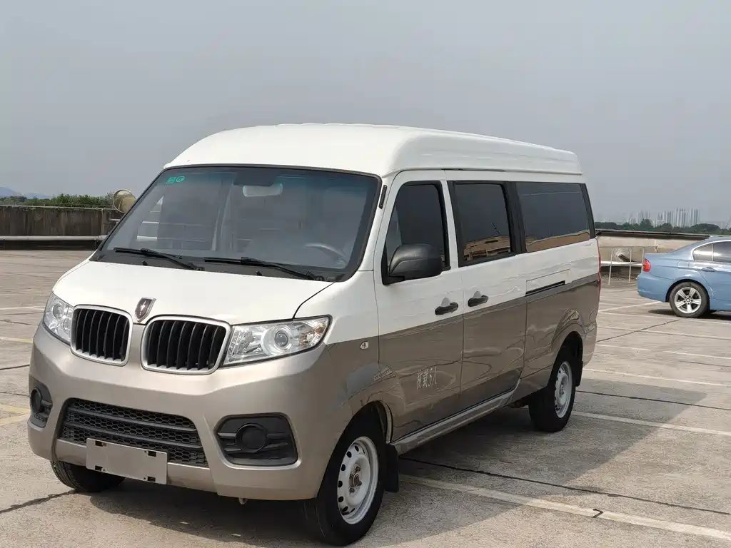 Jinbei Hiace X30L — фото 3