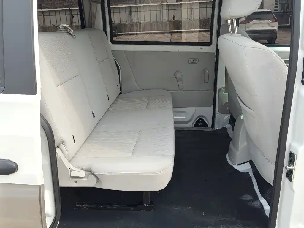 Jinbei Hiace X30L — фото 10
