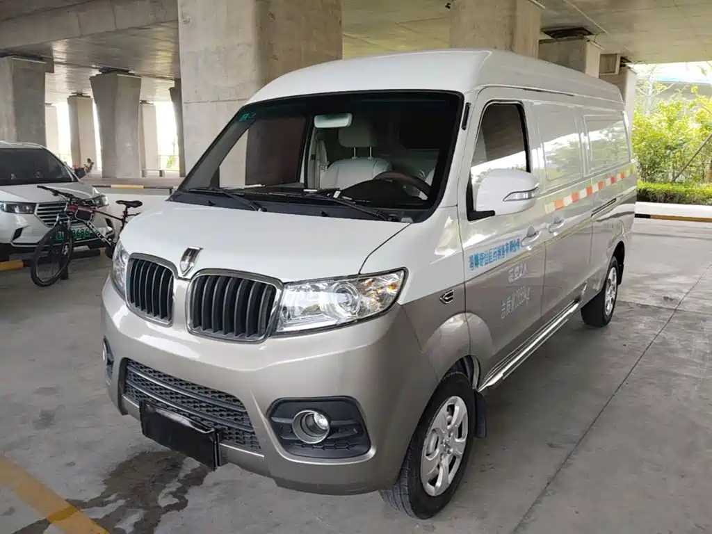 Jinbei Hiace X30L — фото 2