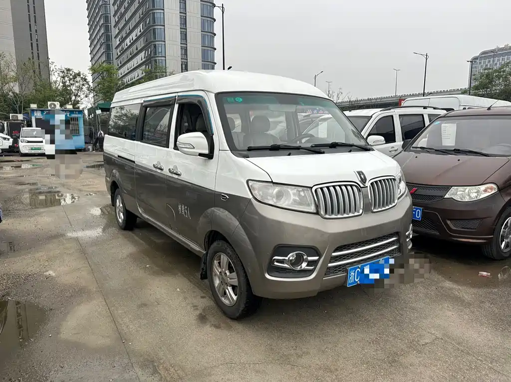 Jinbei Hiace X30L — фото 2