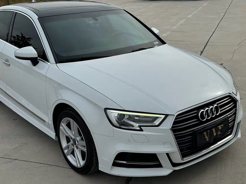 Audi A3 — фото 2