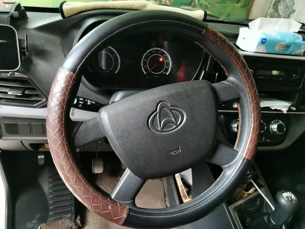 Kaicheng Ruixing M60 — фото 3