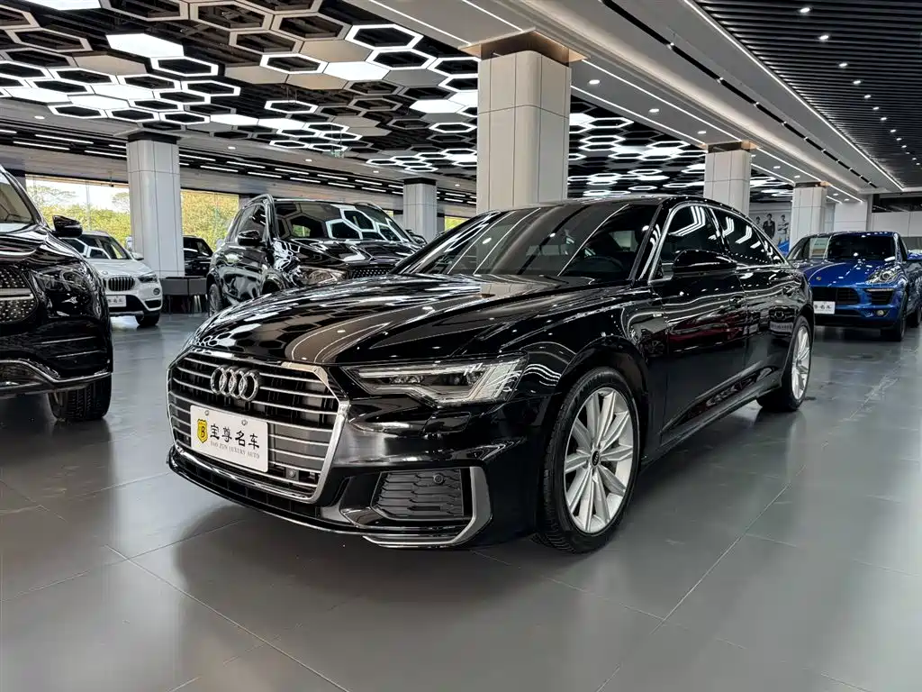 Audi A6L — фото 2