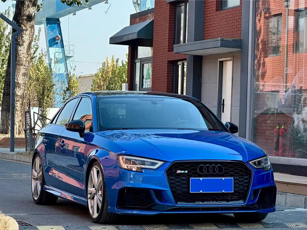 Audi RS 3 — фото 3