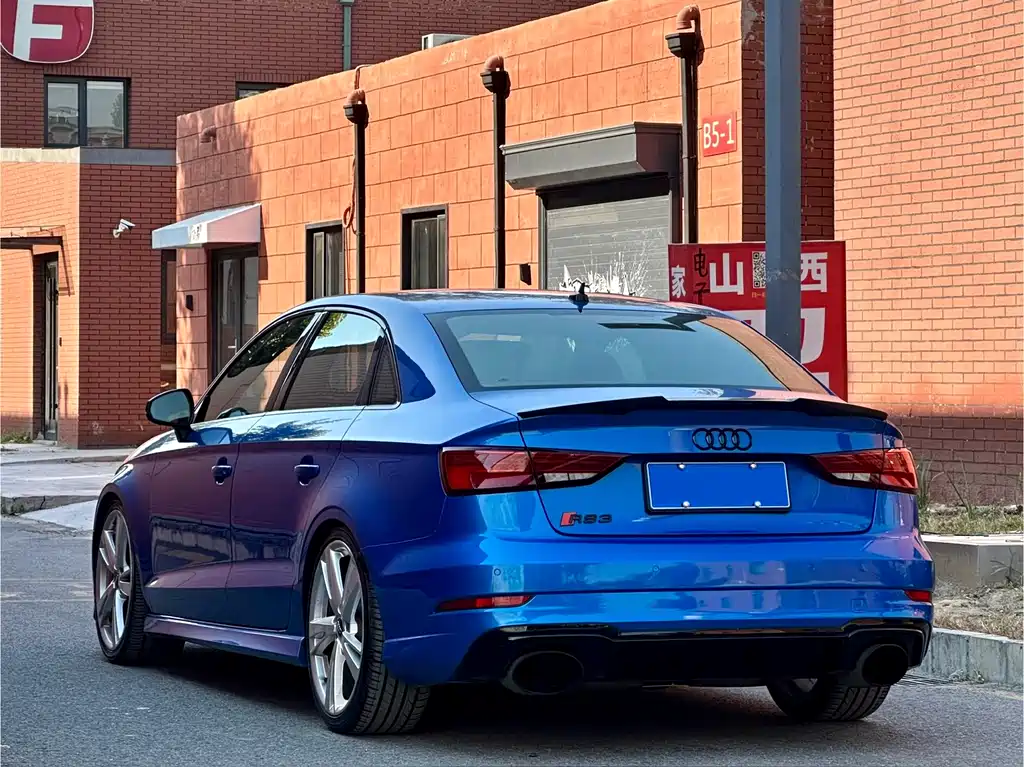 Audi RS 3 — фото 4