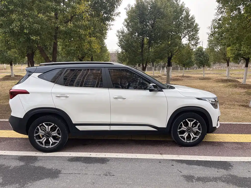 Kia KX3 — фото 8