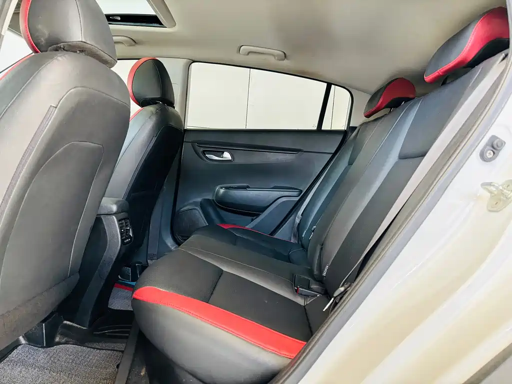 Kia KX Cross — фото 11