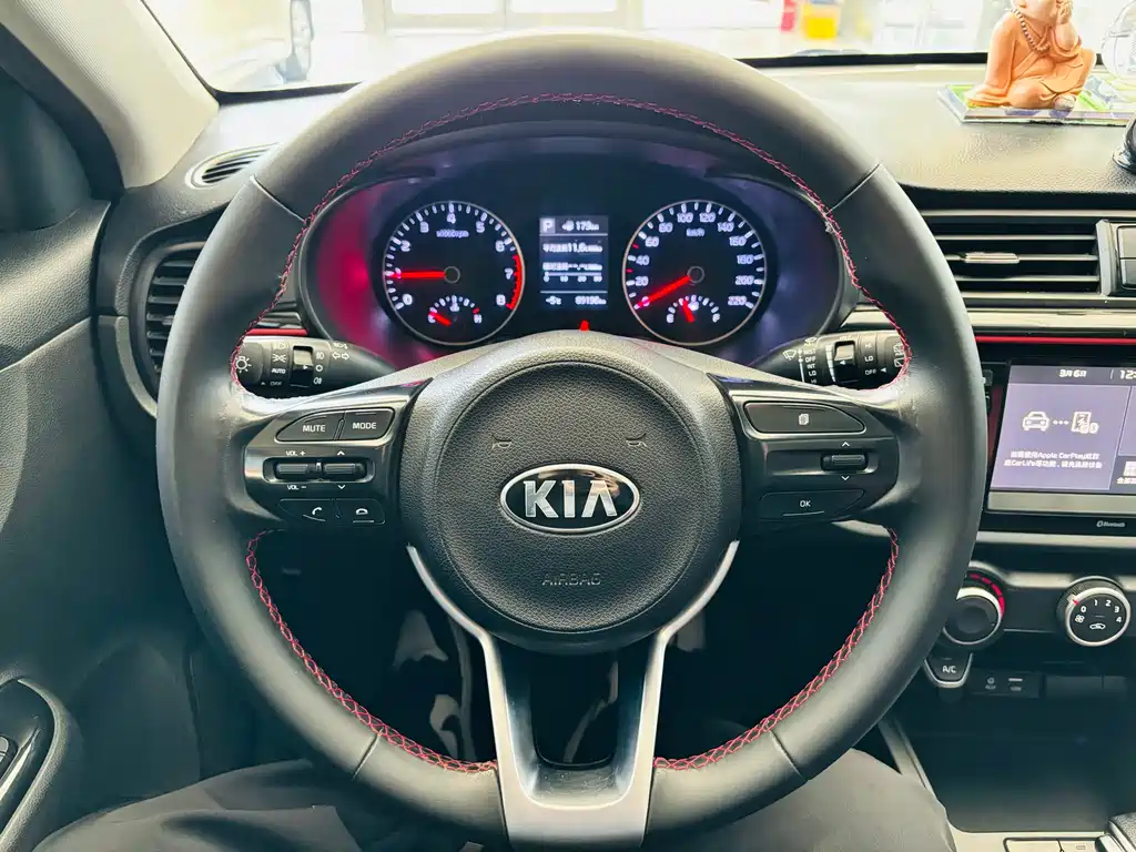 Kia KX Cross — фото 18