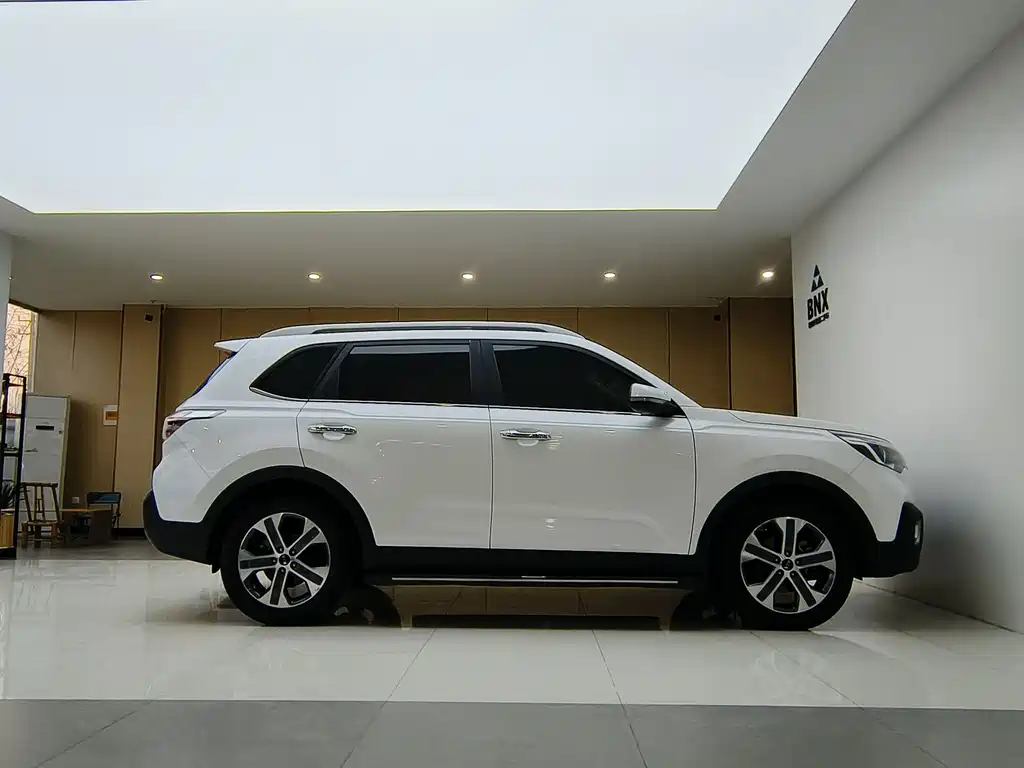Kia Sportage — фото 3