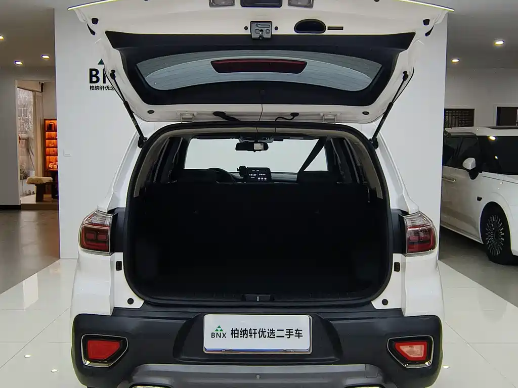 Kia Sportage — фото 22