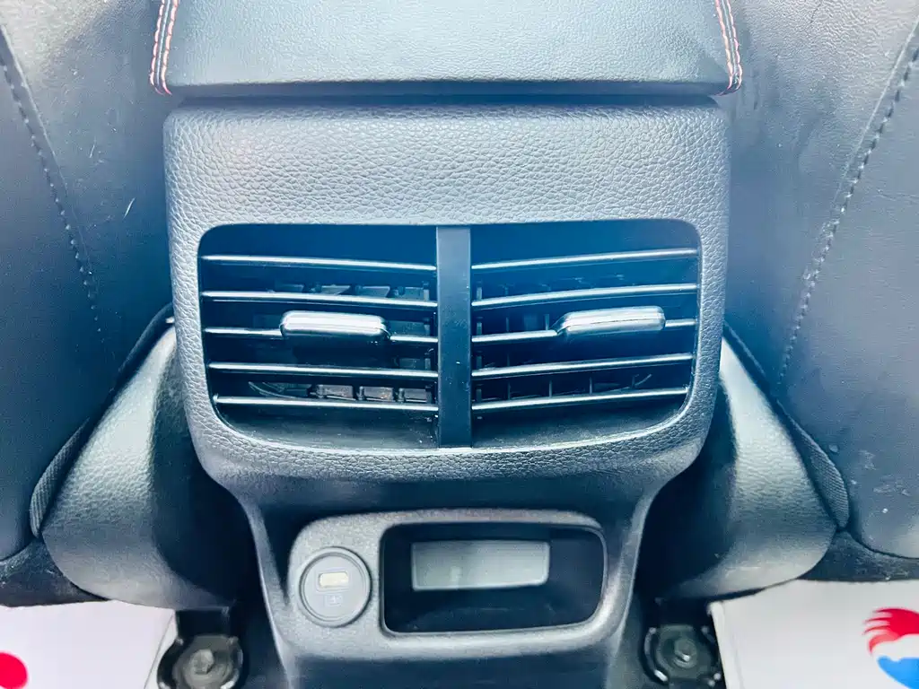 Kia KX3 — фото 19