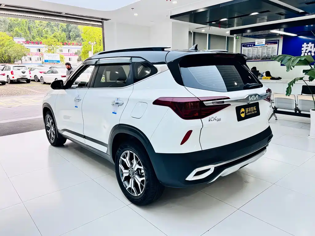 Kia KX3 — фото 6