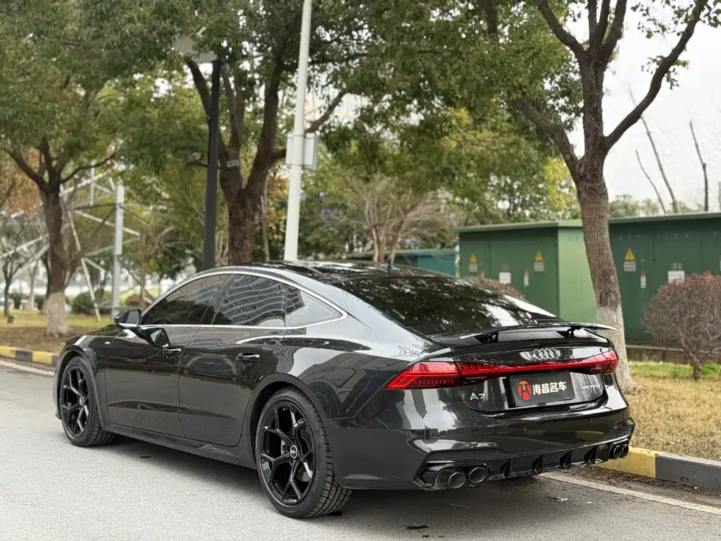 Audi A7 — фото 4